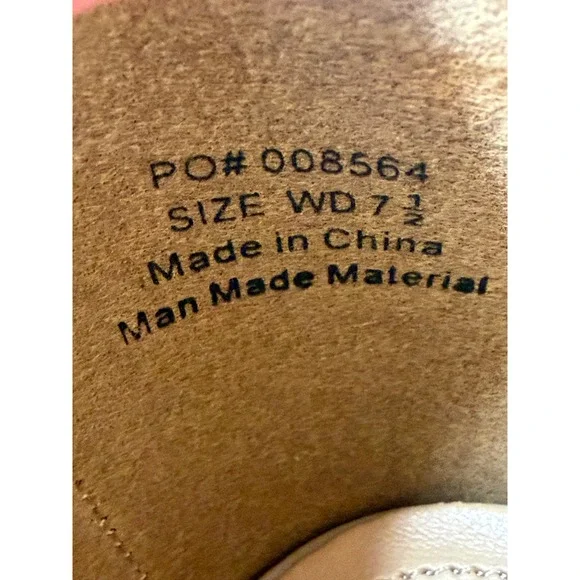 Journee Collection Women's Okenna Mary Jane Block Heel Pumps Grey Size 7.5W NWT - Picture 10 of 11